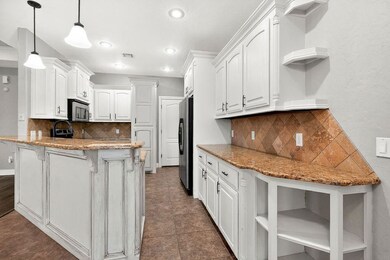 1209 Pebble Trail, Elgin, OK 73538 - photo 7