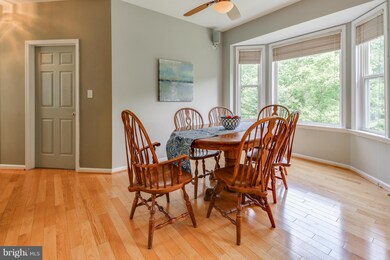 10624 Persimmon Ct, Laurel, MD 20723 - photo 6