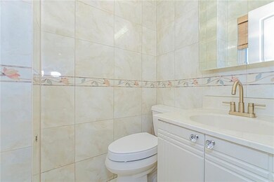 122 Guyon Ave, Staten Island, NY 10306 - photo 6