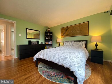 1581 Andover Ln, Frederick, MD 21702 - photo 2