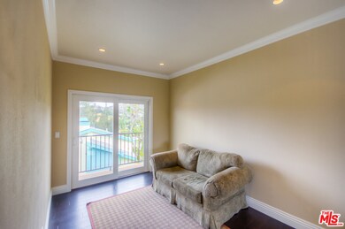 4536 Ensenada Dr, Woodland Hills, CA 91364 - photo 3