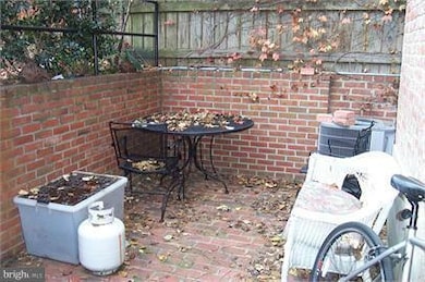 1750 S St NW unit 1, Washington, DC 20009 - photo 5