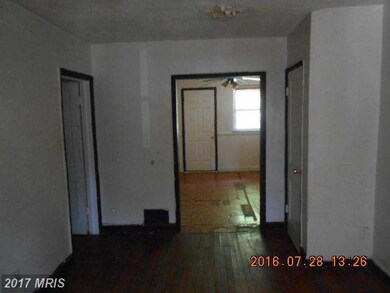 826 Glenwood Ave, Baltimore, MD 21212 - photo 2