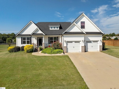 205 Barnstead Ct, Piedmont, SC 29673 - photo 2