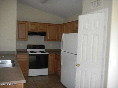 14006 N 127th dr kitchen