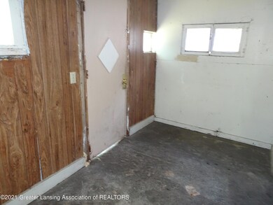 1014 W Shiawassee St, Lansing, MI 48915 - photo 7