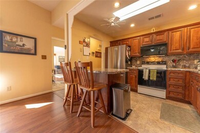 5818 Burning Tree Ln, Macungie, PA 18062 - photo 5