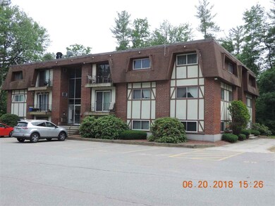 105G Capitol Hill Dr unit Woodland Village, Londonderry, NH 03053 - photo 2