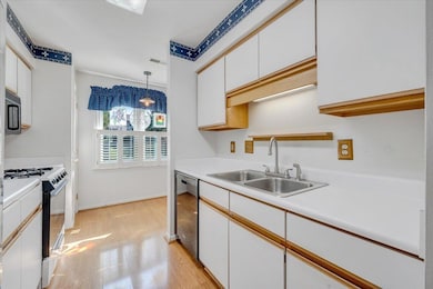 4624 Mill View Ct, Roanoke, VA 24018 - photo 6