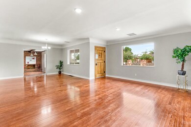 300 Rose Ln, El Paso, TX 79915 - photo 6