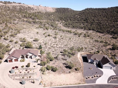 725 SE Pine St, Cedaredge, CO 81413 - photo 2