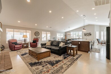 11-web-or-mls-Canyon-11