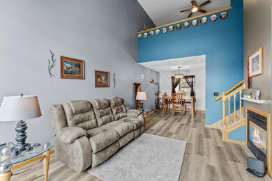 315 Roosevelt St S unit B, Cambridge, MN 55008 - photo 5