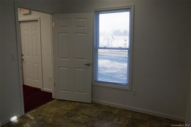 10 McKinnish Cove Rd, Asheville, NC 28806 - photo 7