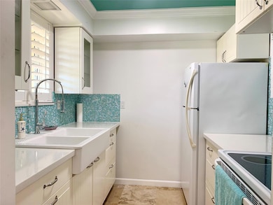 930 Osceola Dr unit 2, Boca Raton, FL 33432 - photo 4