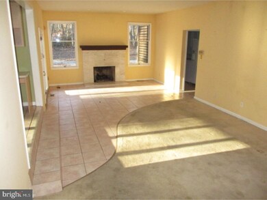 2 N Tanglewood Dr, Gibbsboro, NJ 08026 - photo 6