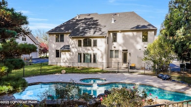 6126 Palomino Dr, Allentown, PA 18106 - photo 2