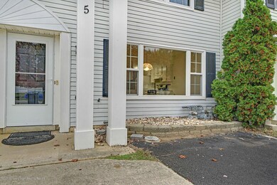 5 Fieldcrest Way Hazlet NJ-large-004-15-