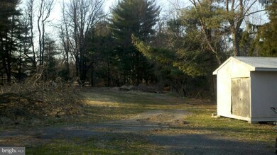 14610 Peach Orchard Rd, Silver Spring, MD 20905 - photo 3