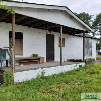 212 W Lathrop Ave (side)