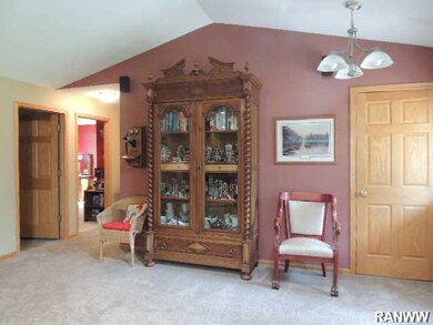 1321 4th Ave N, Menomonie, WI 54751 - photo 4