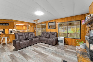 400 Holmstead Rd, Williams, OR 97544 - photo 4