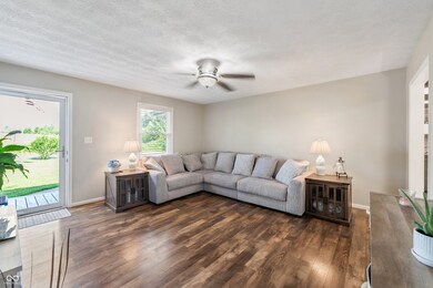 453 N 275 E, Columbus, IN 47203 - photo 7