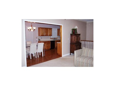 5821 Park Cir, Shawnee, KS 66216 - photo 6