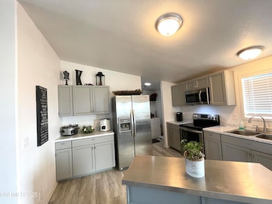 5590 Fremont St, Winnemucca, NV 89445 - photo 2