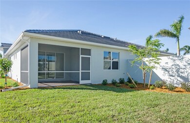 10705 Manatee Key Ln, Estero, FL 33928 - photo 2