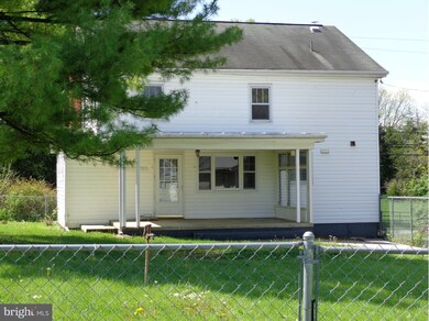 435 Giles Mill Rd, Bunker Hill, WV 25413 - photo 3