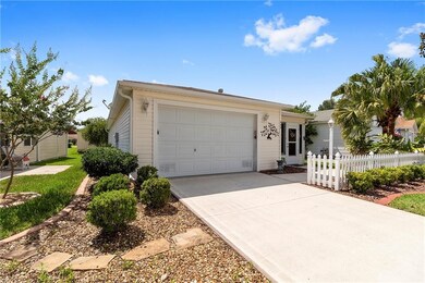 440 Canterbury Ct, The Villages, FL 32162 - photo 4