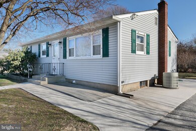 5 Cambridge Ave, Sicklerville, NJ 08081 - photo 2