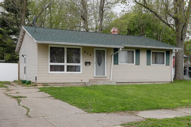 815 S Constantine-101