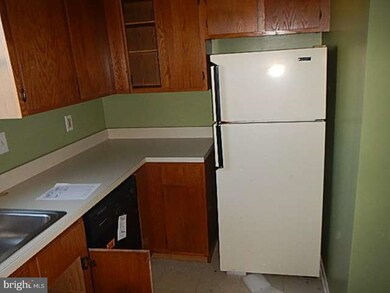 209 Sandstone Ct unit 209, Lumberton, NJ 08048 - photo 4