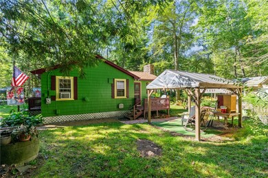 14 Laurel Dr, Glocester, RI 02814 - photo 2