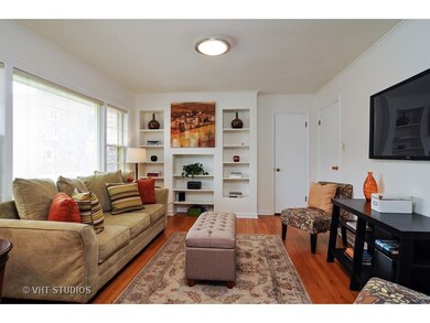 2904 W Granville Ave, Chicago, IL 60659 - photo 7