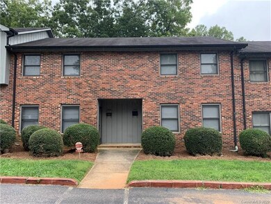 268 N Kelly St unit 268, Statesville, NC 28677 - photo 2