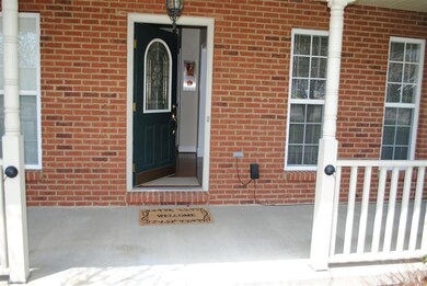 2258 Clearwater Dr, Lawrenceburg, KY 40342 - photo 6