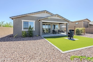 914 S 108th Ave, Avondale, AZ 85323 - photo 4