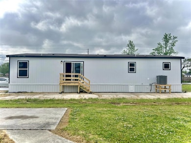 276 Vickie Ln, Lake Charles, LA 70611 - photo 2