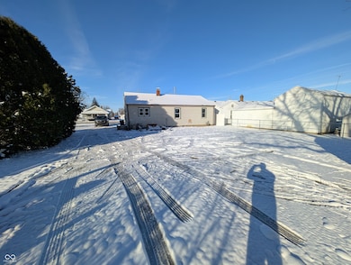 4826 Main St, Anderson, IN 46013 - photo 7