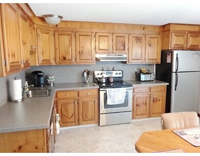 28 Douglas Dr unit 28, East Bridgewater, MA 02333 - photo 3