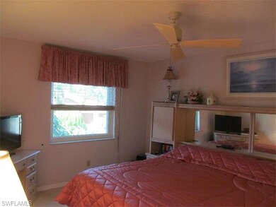 4022 Belair Ln unit 7, Naples, FL 34103 - photo 3