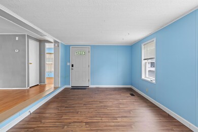 11 S Cranberry Ln, Rochester, NH 03867 - photo 5