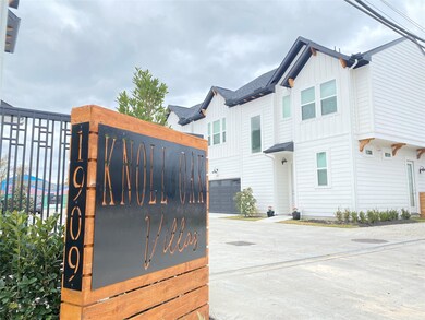 8914 Knoll Villas St, Houston, TX 77080 - photo 2