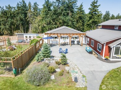 135 Edgington Dr, Sequim, WA 98382 - photo 3