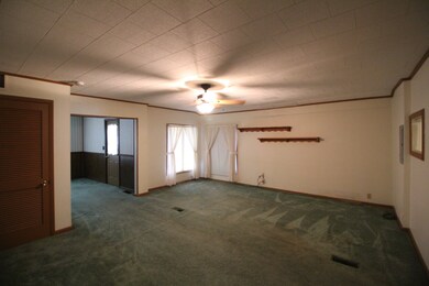 103 E 2nd St, Converse, IN 46919 - photo 2