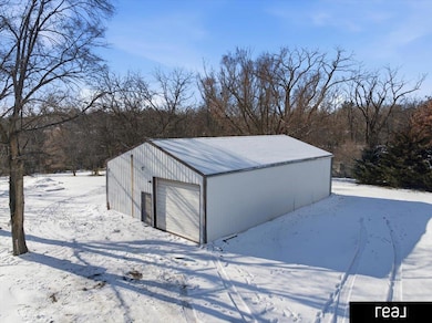 5057 Kansas Ave, Omaha, NE 68104 - photo 4