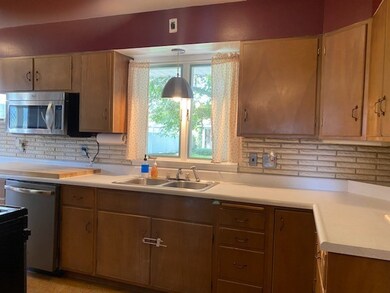 2318 Peninsula Dr, Erie, PA 16506 - photo 7